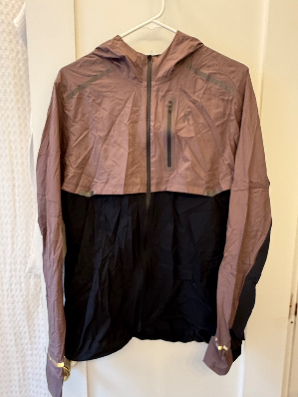 ON Running Jacket